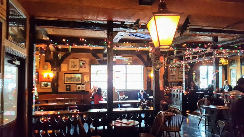 Horse Brass Café: British Pub Meets Oregon Farm