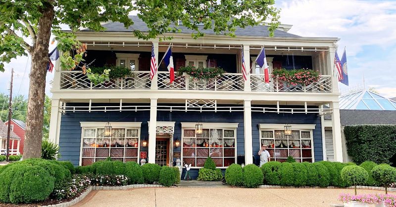 The Inn At Little Washington: Culinary Spirits Never Rest