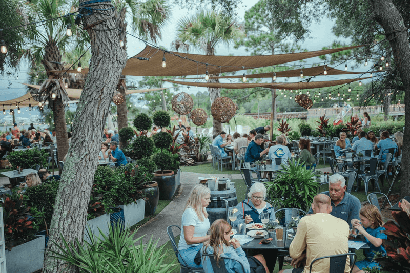 All-You-Can-Eat Seafood Restaurants In Florida Worth Visiting - Decor Hint Old Fish House Restaurant: Authentic Florida Charm
