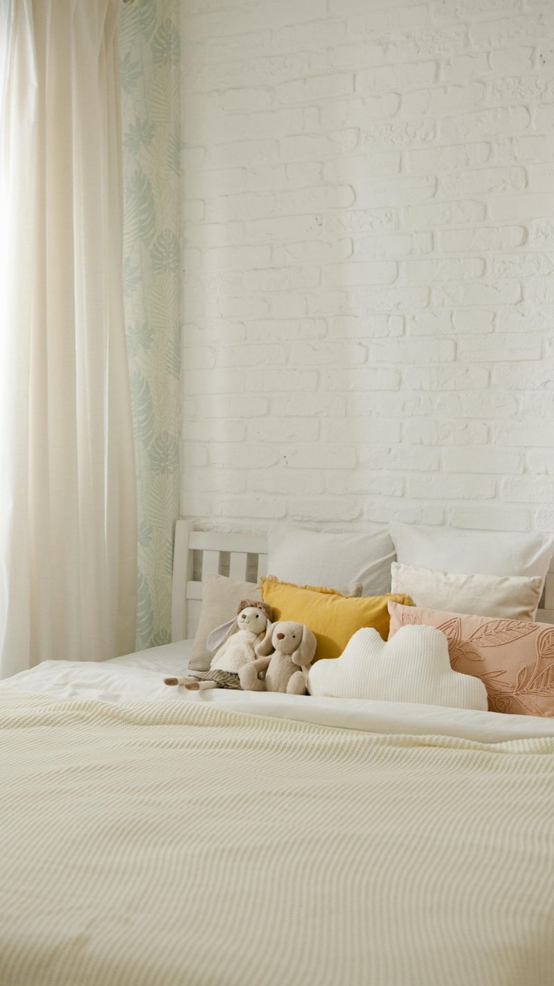 17 Simple Minimalist Bedroom Designs Focused On Calm And Simplicity - Decor Hint Tonal Texture Wall