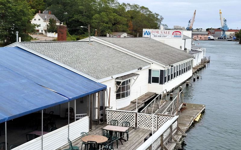 Warren’s Lobster House