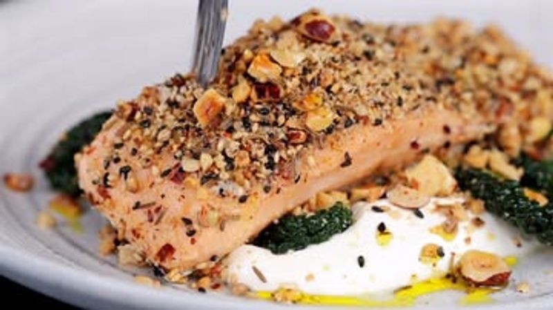 19 Oregon Plates So Good Diners Order Them Again - Decor Hint Salmon With Hazelnut Crust