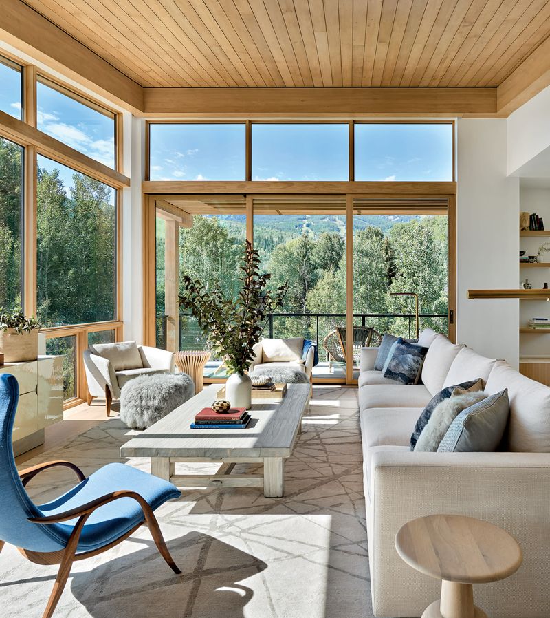 Modern Alpine Minimalism