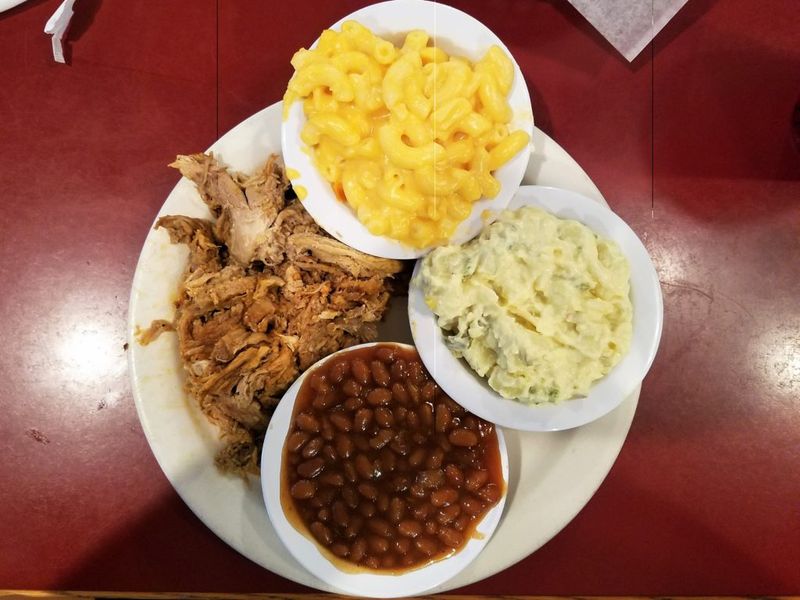7 North Carolina Family Restaurants Where Tradition And Comfort Still Shine - Decor Hint Bullock's Bar-B-Que - Durham