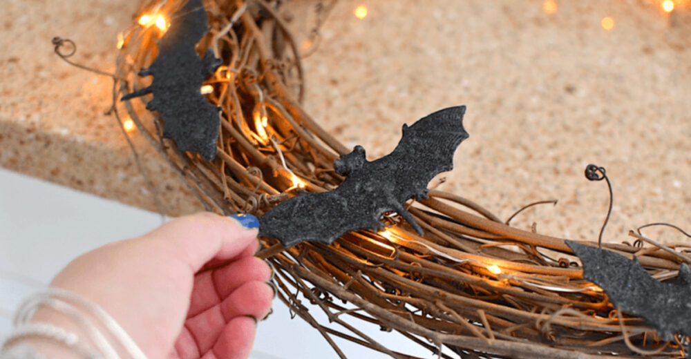 Timeless Halloween Wreaths Made For Texas Farmhouse Charm - Decor Hint