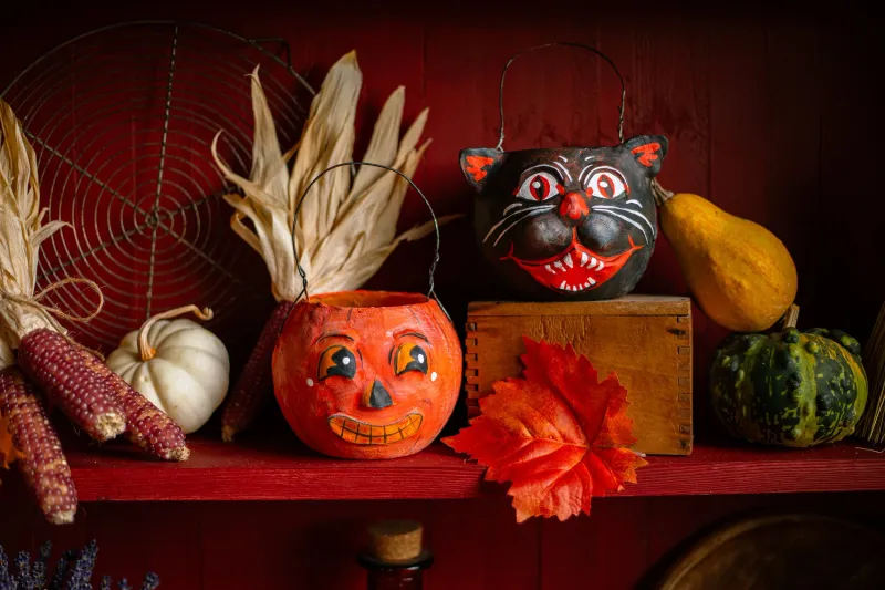 Antique-Inspired Trick-Or-Treat Buckets