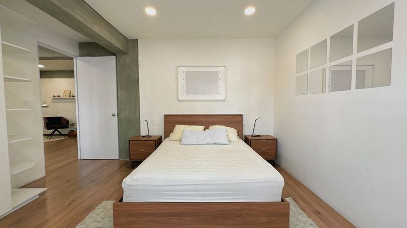 17 Simple Minimalist Bedroom Designs Focused On Calm And Simplicity - Decor Hint Symmetrical Bed Arrangement