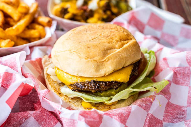 10 Texas Burger Destinations That Outperform Whataburger - Decor Hint Bubba's Texas Burger Shack – Houston
