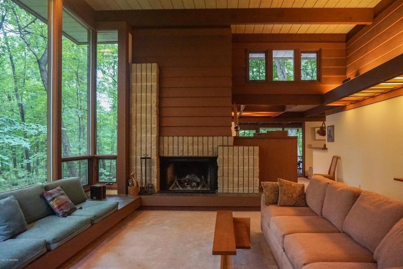 Mid-Century Masterpiece on Keuka Lake