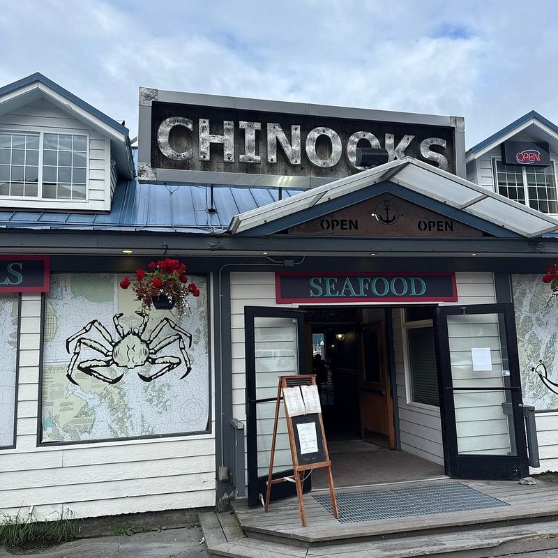 Chinooks Waterfront Restaurant in Seward