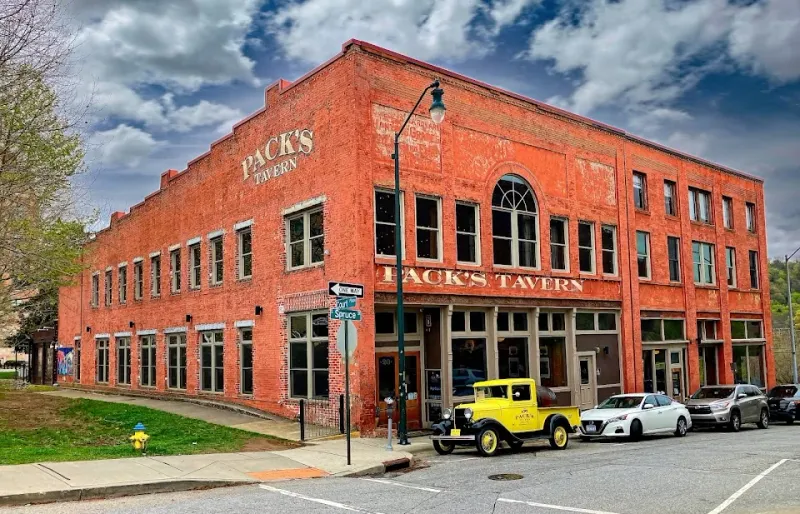 Pack's Tavern - Downtown Asheville