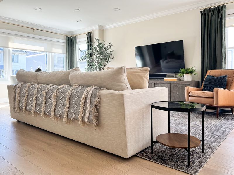 Storing Bulky Blankets Without Decorative Solutions