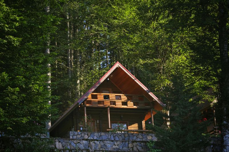 Eco-Friendly Log Cabins