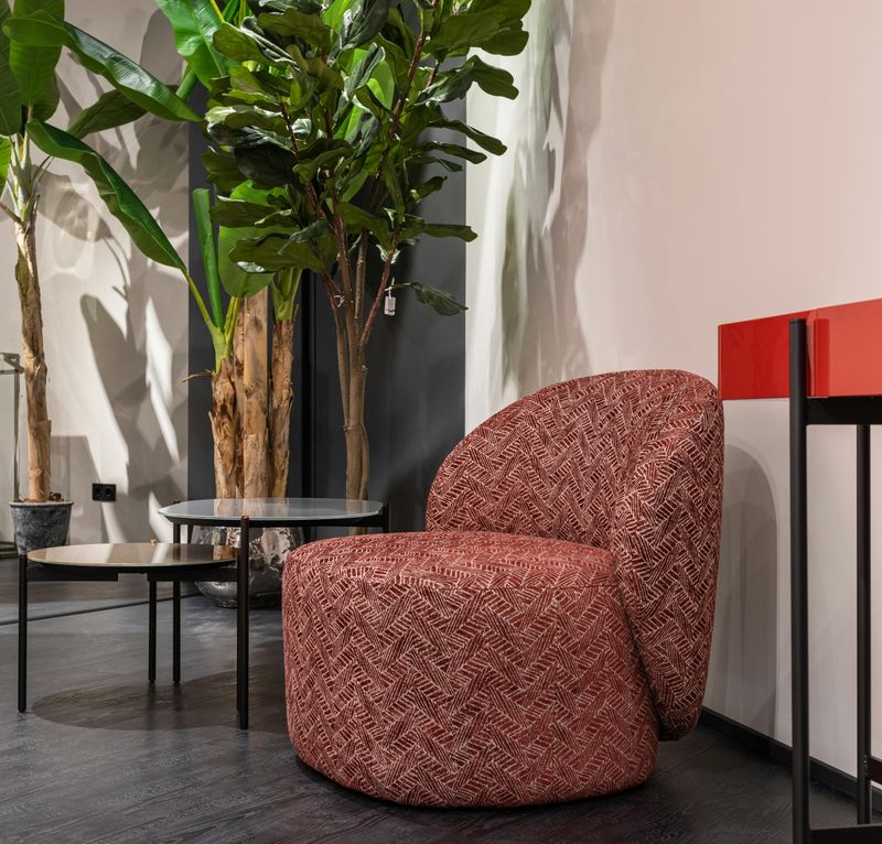 10 Designers Share How Colorful Quiet Luxury Could Add Interest To Home Design - Decor Hint The Role Of Color In Modern Interiors