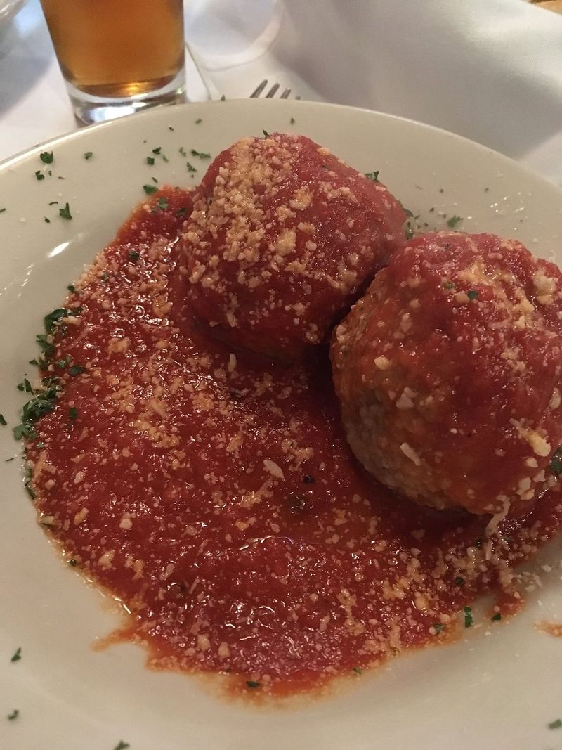 10 Pennsylvania Italian Gems Locals Don't Want To Share - Decor Hint Serafino's