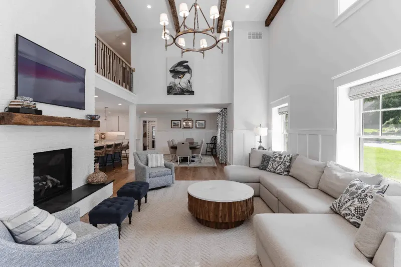 Investment Classic On Bartlett Avenue