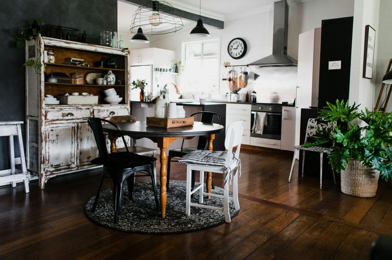 21 Decorating Tricks That Could Completely Transform Your Home - Decor Hint Incorporating Vintage or Antique Pieces
