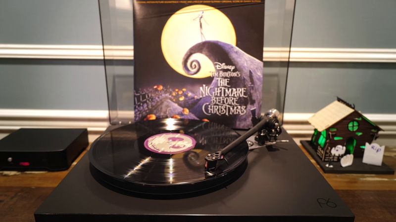 Haunted Jazz Era Record Player In The Corner