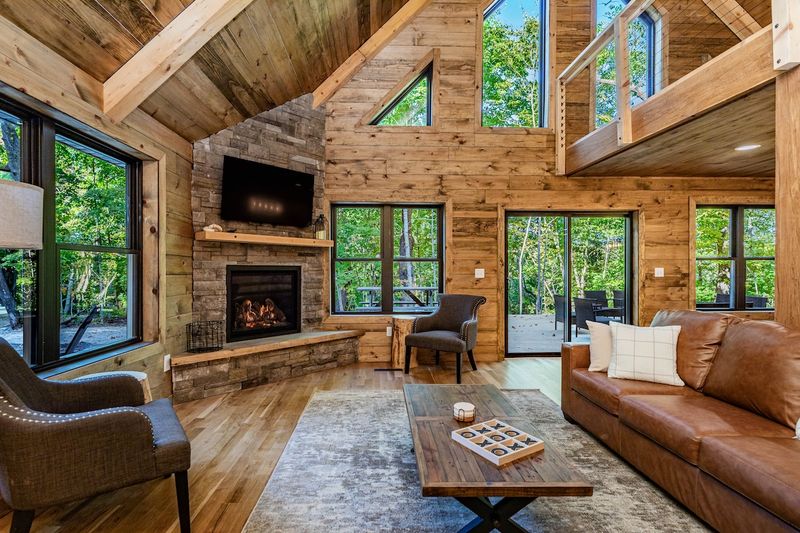 12 Minnesota Cabin Living Rooms Built For Snowy Nights - Decor Hint Eagle's Nest Aerie