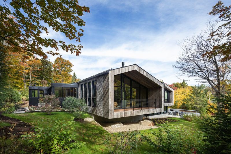 Stratton Chalet – Turning Trash into Mountain Treasure