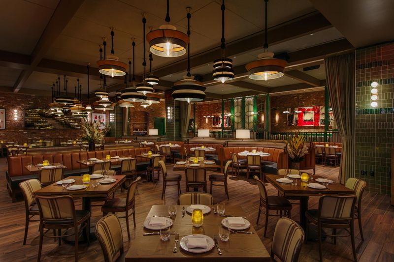15 Las Vegas Dining Spots You'll Need Luck (Or Skill) To Book - Decor Hint Raku