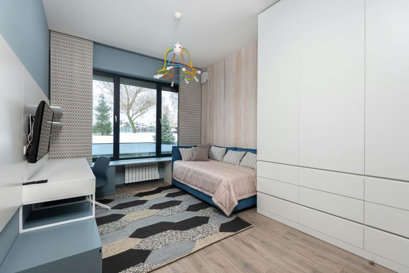 Ways That Could Help Maximize Space In Small Apartments - Decor Hint Multi-Functional Furniture
