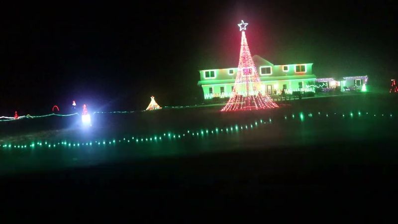 Pleasant Grove Farm Light Show (Lyons)