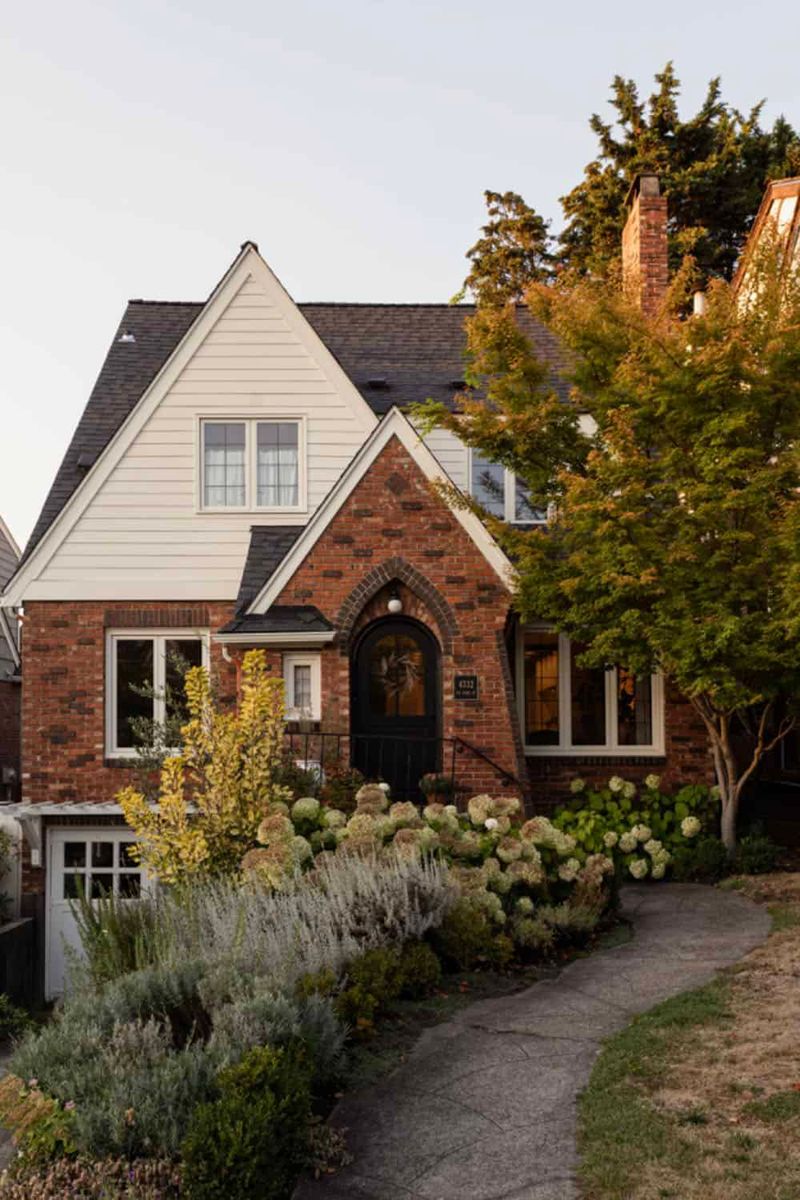 Laurelhurst Traditional Home – Washington
