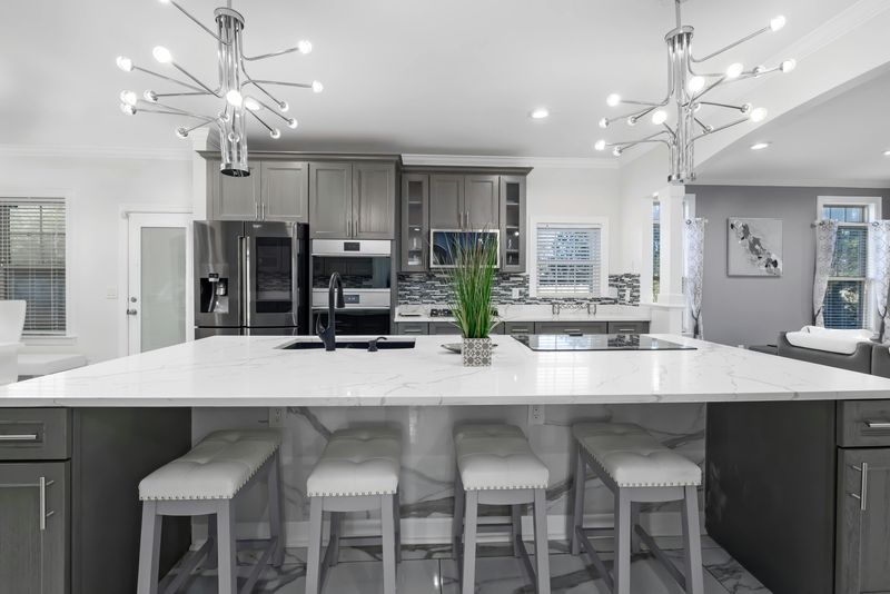 8 Upcoming Kitchen Looks That Might Never Abandon White Cabinets - Decor Hint White Cabinets with Marble or Quartz Countertops