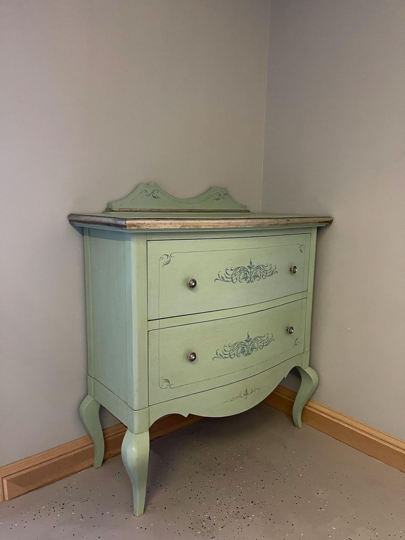 13 Things Worth Hunting For At Your Local Thrift Store - Decor Hint Small Dressers or Chests
