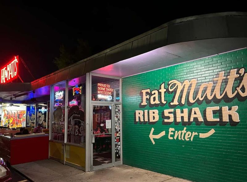 9 Georgia BBQ Joints That Nail Brunswick Stew - Decor Hint Fat Matt's Rib Shack: Blues-Backed Brunswick Brilliance
