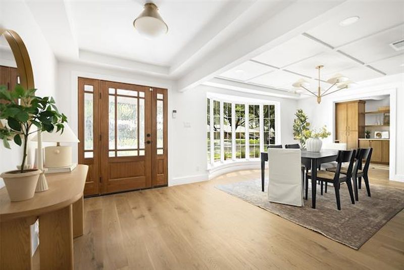 12 Dallas Ranch Homes With Honey-Toned Wood That Glows In Autumn Light - Decor Hint Allencrest's Amber Glow Sanctuary
