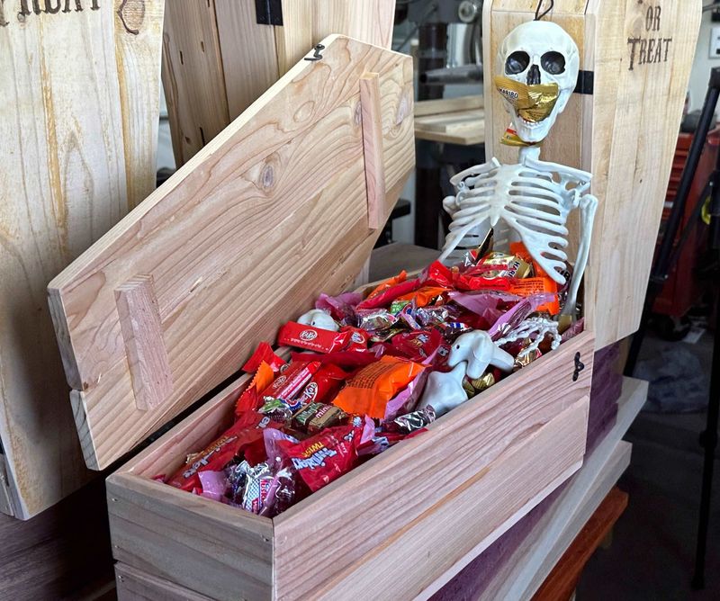 DIY Coffin Box
