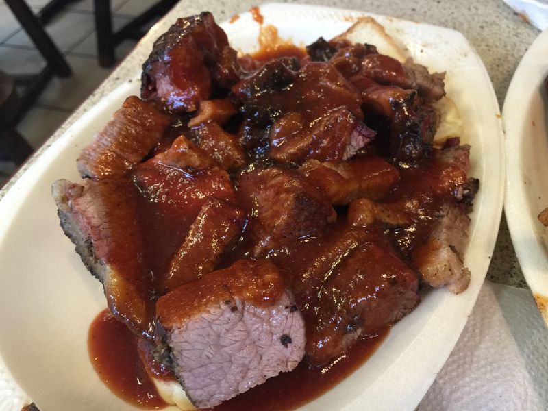 LC's Bar-B-Q