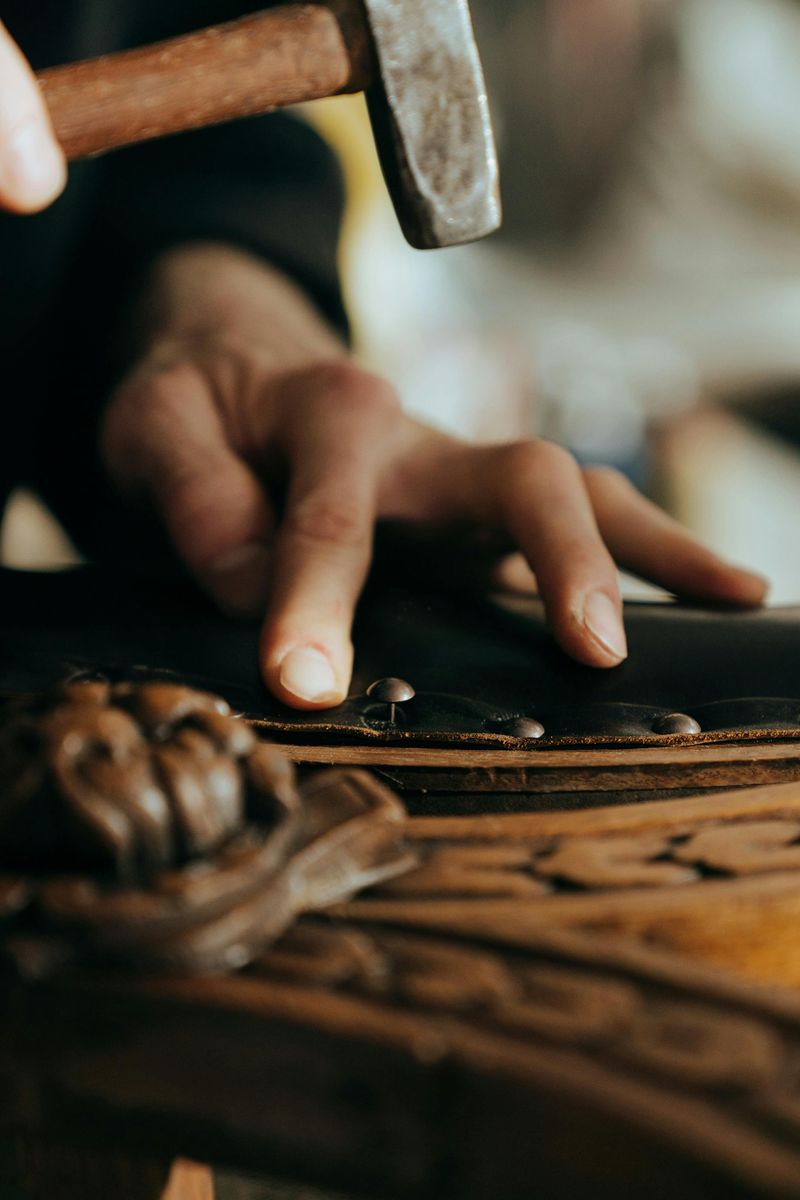 Machine Marks vs. Hand Craftsmanship