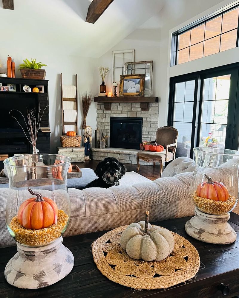 Velvet Or Burlap Accents