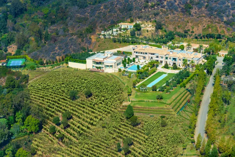 Palazzo Di Amore In Beverly Hills