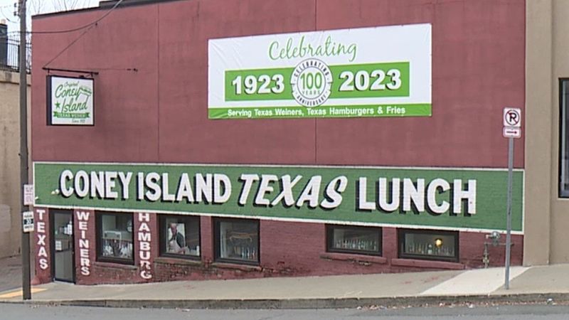 7 No-Frills Hot Dog Joints In Pennsylvania That Totally Deliver - Decor Hint Coney Island Lunch – Scranton's Hidden Gem