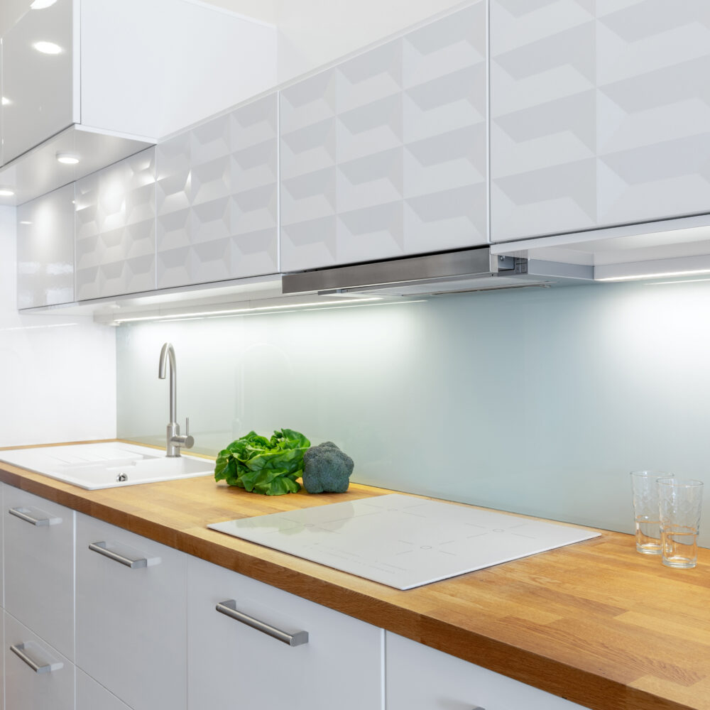Outlet Location Decisions That Could Make Kitchens Less Practical - Decor Hint Too Few Outlets Above Countertops
