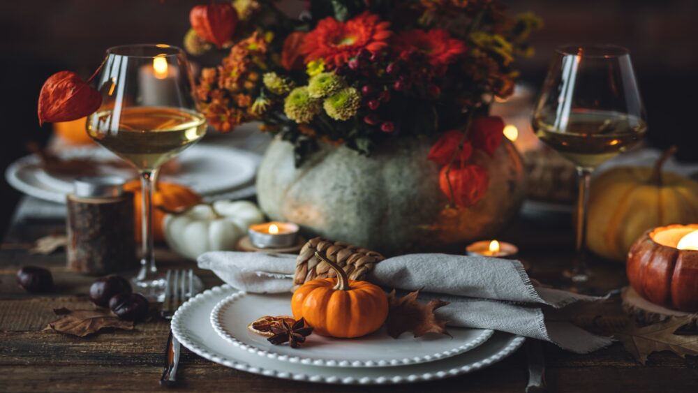 shutterstock 2384485241 resized to 1920x1080 1 - Decor Hint