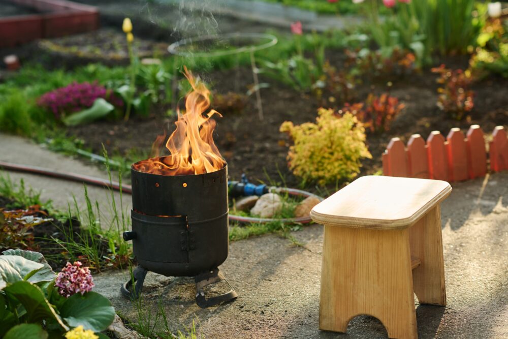 19 Budget-Friendly Approaches To Help You Design Outdoor Cooking Areas - Decor Hint Upcycled Barrels Or Drums For Cooking