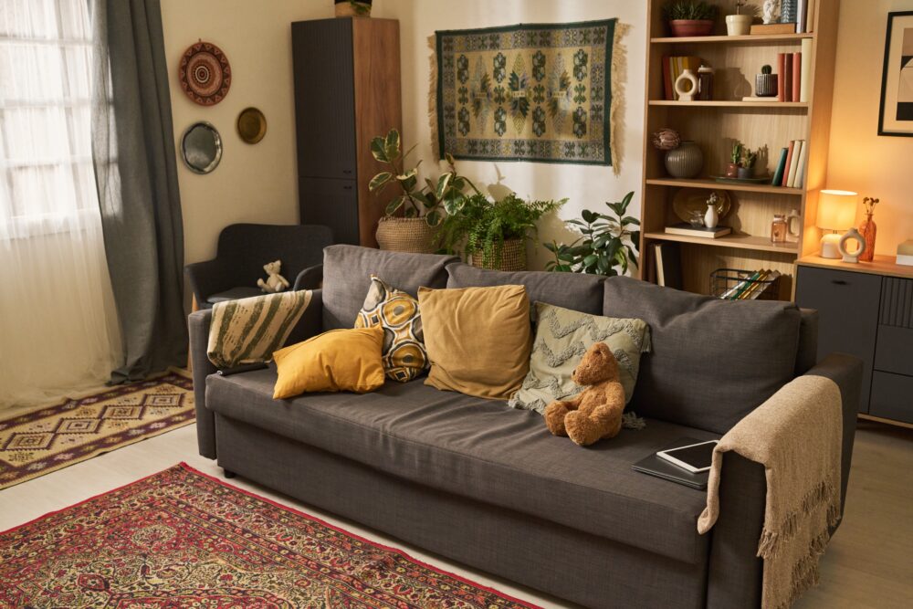 Ways To Find And Incorporate Tapestries Into Home Design - Decor Hint Creating Statement Pieces In Living Areas