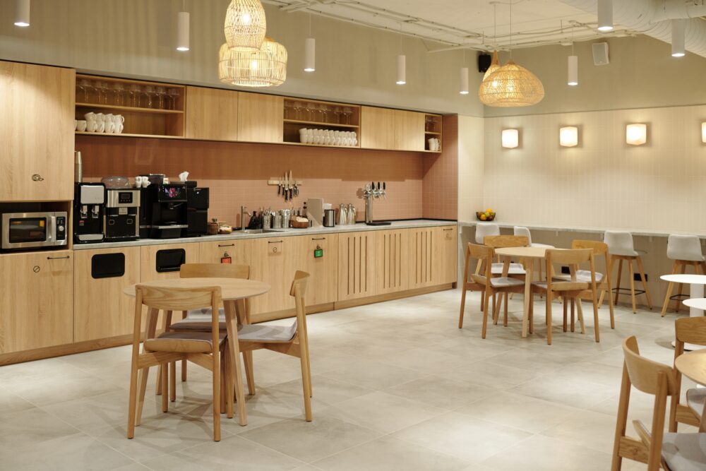 Cutout Cabinets May Add Decorative Interest To Kitchen Remodels - Decor Hint Pairing Cutouts With Other Kitchen Elements