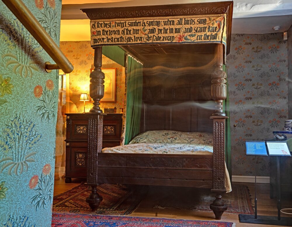 Murphy Beds (Early Versions)