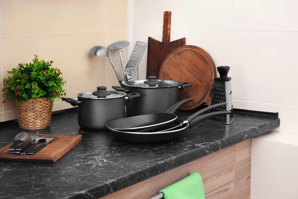 14 Kitchen Staples From Warehouse Clubs That May Be Useful - Decor Hint Cookware Sets That Last For Years