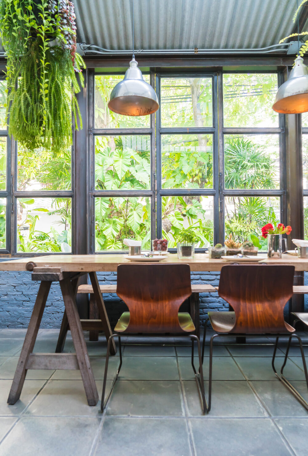 Mid-Century Modern Porch Design Elements