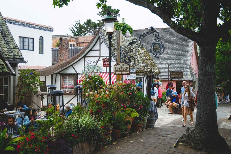 10 California Coastal Towns Overrun By Tourists, According To Locals - Decor Hint Carmel-by-the-Sea