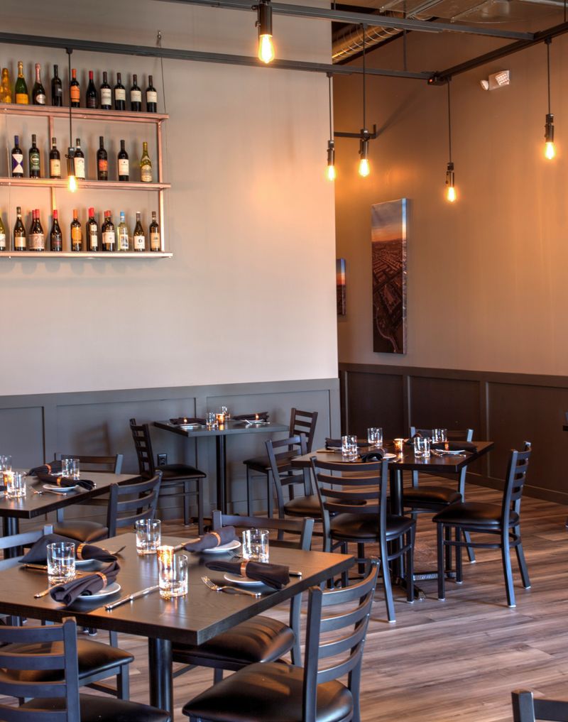 10 Henderson, Nevada Restaurants That Deserve A Spot On Your List - Decor Hint Locale Italian Kitchen