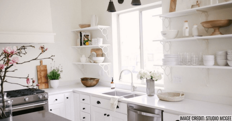 10 Ohio Kitchen Styles Falling Out Of Favor With Homeowners This Year - Decor Hint Open Upper Shelving Everywhere