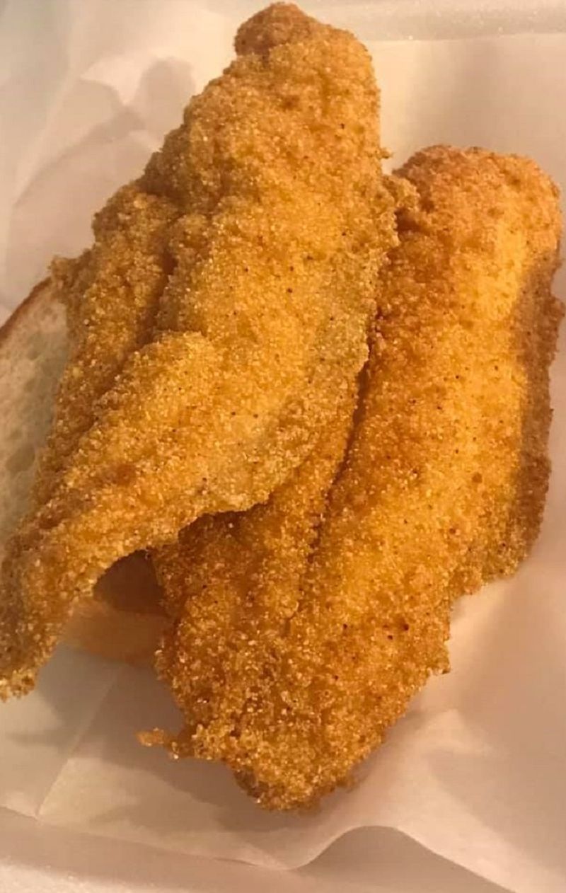 10 Pennsylvania Restaurants Perfecting The Southern-Style Catfish Fry - Decor Hint Annie Lee's Southern Kitchen